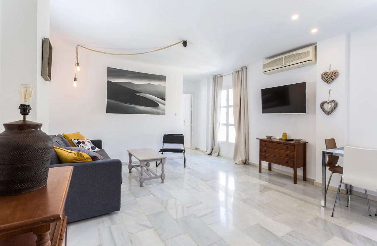 Azvalia - Miracle Apartment El Puerto de Santa Maria Luaran gambar