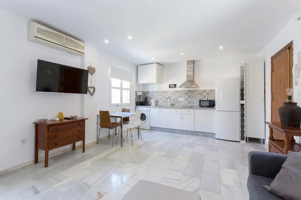 Azvalia - Miracle Apartment El Puerto de Santa Maria Luaran gambar